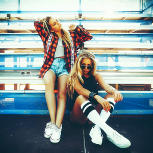 VA - Cool Girls: Urban Dance Downtempo Music
