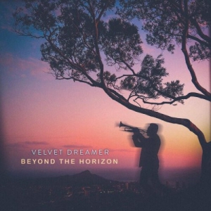 Velvet Dreamer - Beyond the Horizon