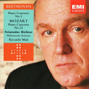Mozart - PC No. 22 (K. 482), Beethoven - PC No. 3 (Op. 37)