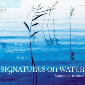 Maneesh de Moor - Signatures on Water