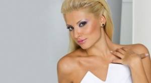    (Cvetelina Yaneva) - 