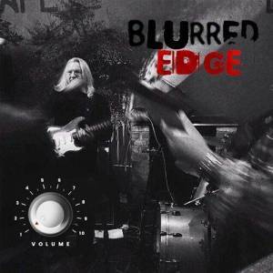  Blurred Edge - Volume: 1