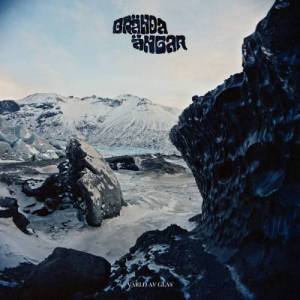  Branda Angar - Varld av glas
